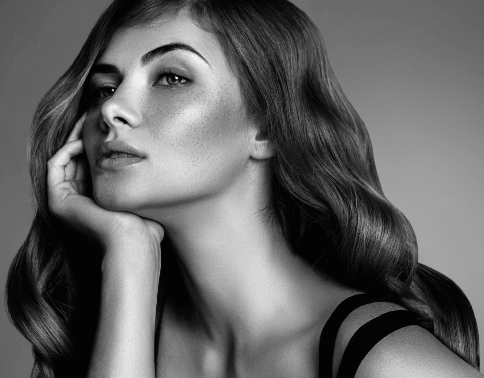 Warren Tricomi offers free virtual hair consultations in NYC and beyond.